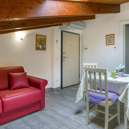 Holiday home Casavacanzelemore - Casa Zara *